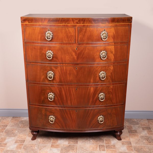 Regency Bow Fronted Mahogany Chest Of Drawers