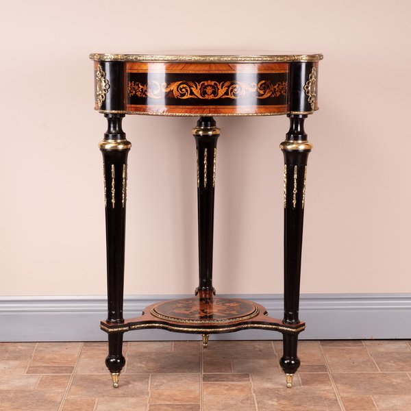 Fine Quality French Marquetry & Ormolu Mounted Occasional Table