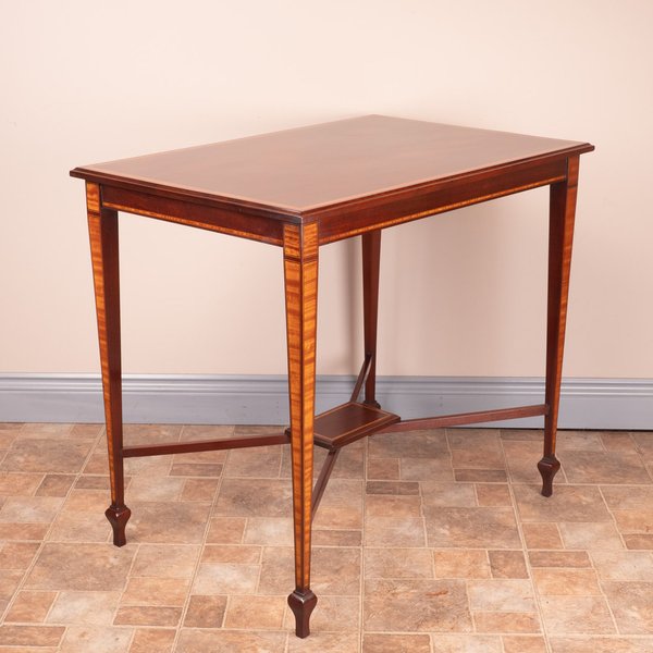 Good Quality Edwardian Inlaid Mahogany Occasional Table