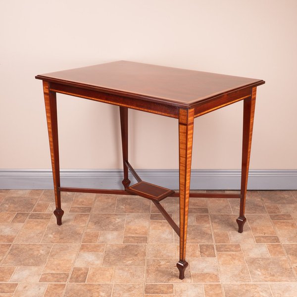 Good Quality Edwardian Inlaid Mahogany Occasional Table